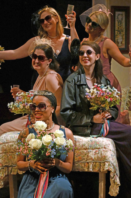New Reviews on TheatreBloom today: Five Women Wearing The Same Dress at Spotlighters Theatre by Amanda N. Gunther. Read it here: theatrebloom.com/2022/06/five-w…