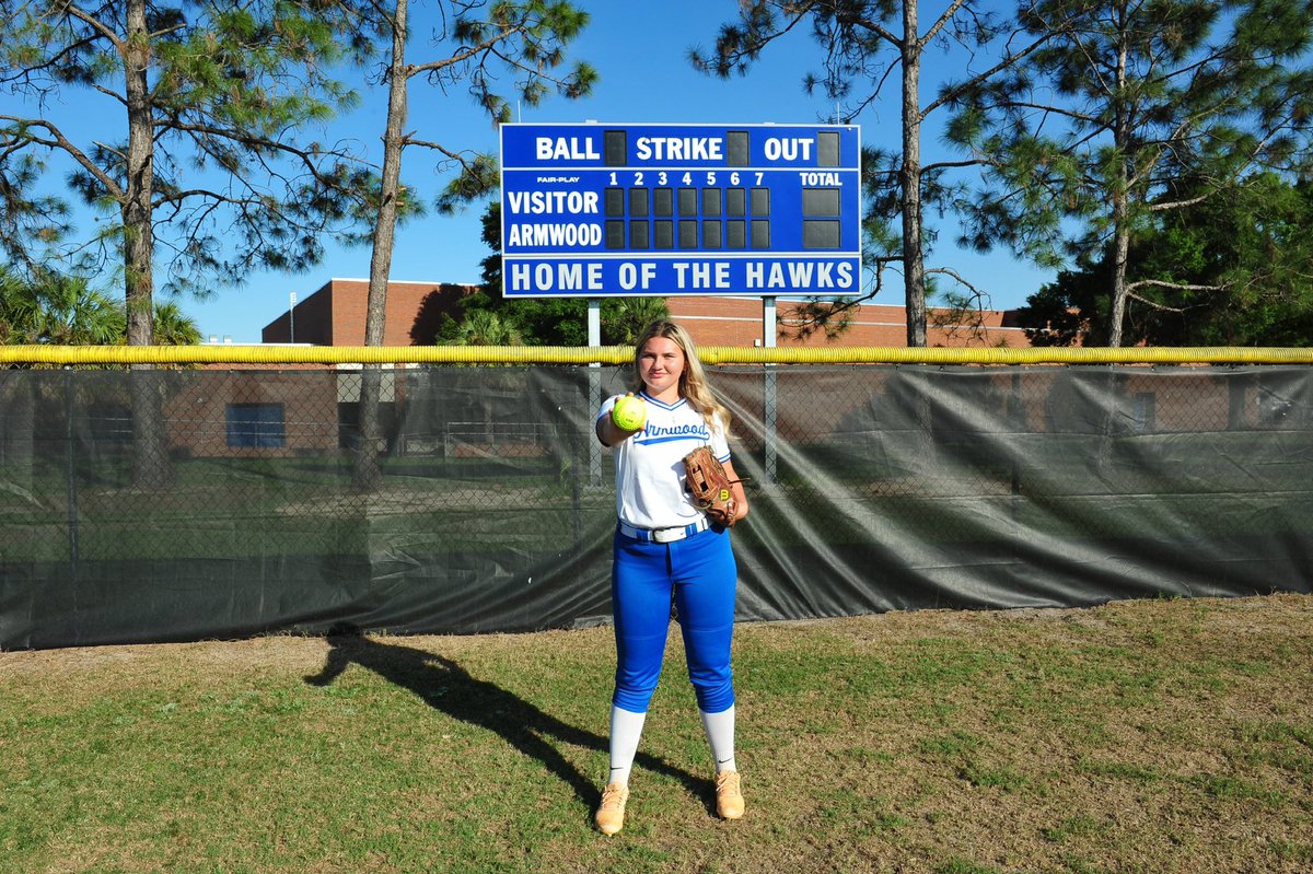 AHS_softball22's tweet photo. Congrats to Jennifer Niles on being named 2nd team Western Conference (Infield) 🥎 Go Hawks! https://t.co/mTjzZece3o