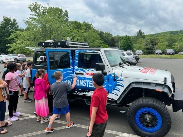 Roaring Brook School tweet media