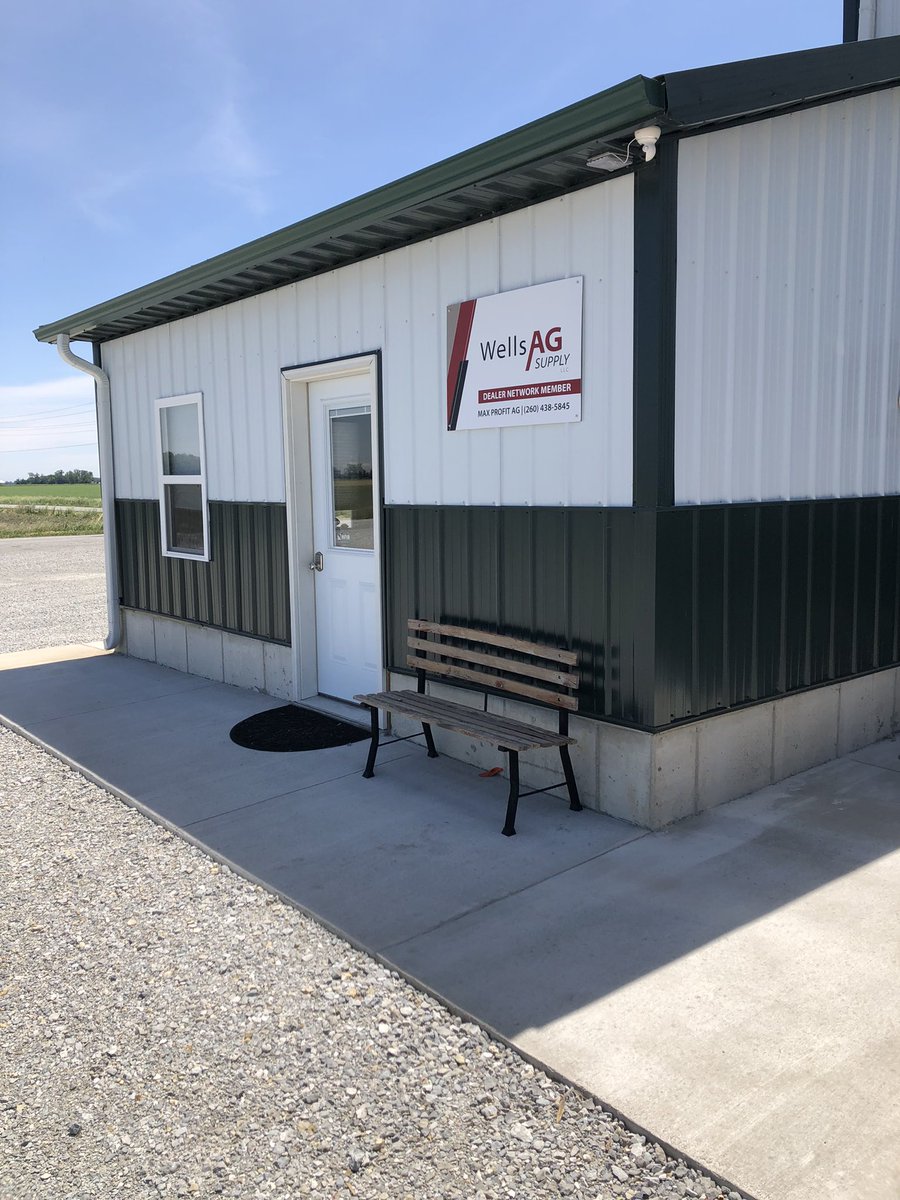 Tim Schneider tweet media