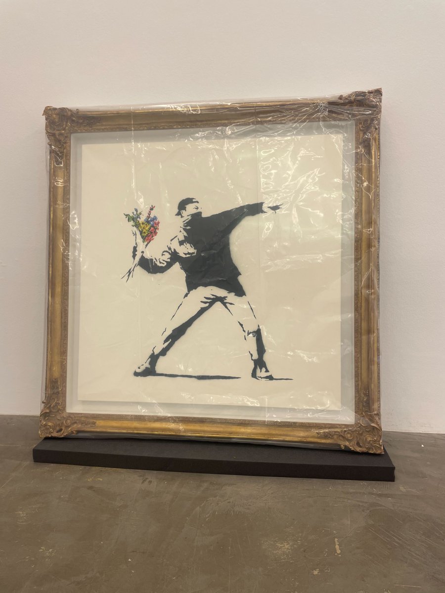 Collectparticle's tweet photo. Our Banksy's looking good! 😎 Who's ready to see it? We are!  Love is definitely in the air. 😉
#LIITAEffect #Banksy #art https://t.co/QbdaHQkrUr