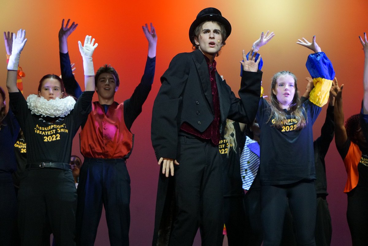 Get your tickets for tonight! $6  🎩⭐️🎪 A.C.T. Presents: Assumption’s Greatest Show! 7pm hcdsb.schoolcashonline.com/Fee/Details/51…