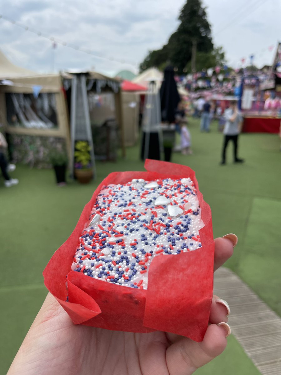 Blakemere Village tweet media