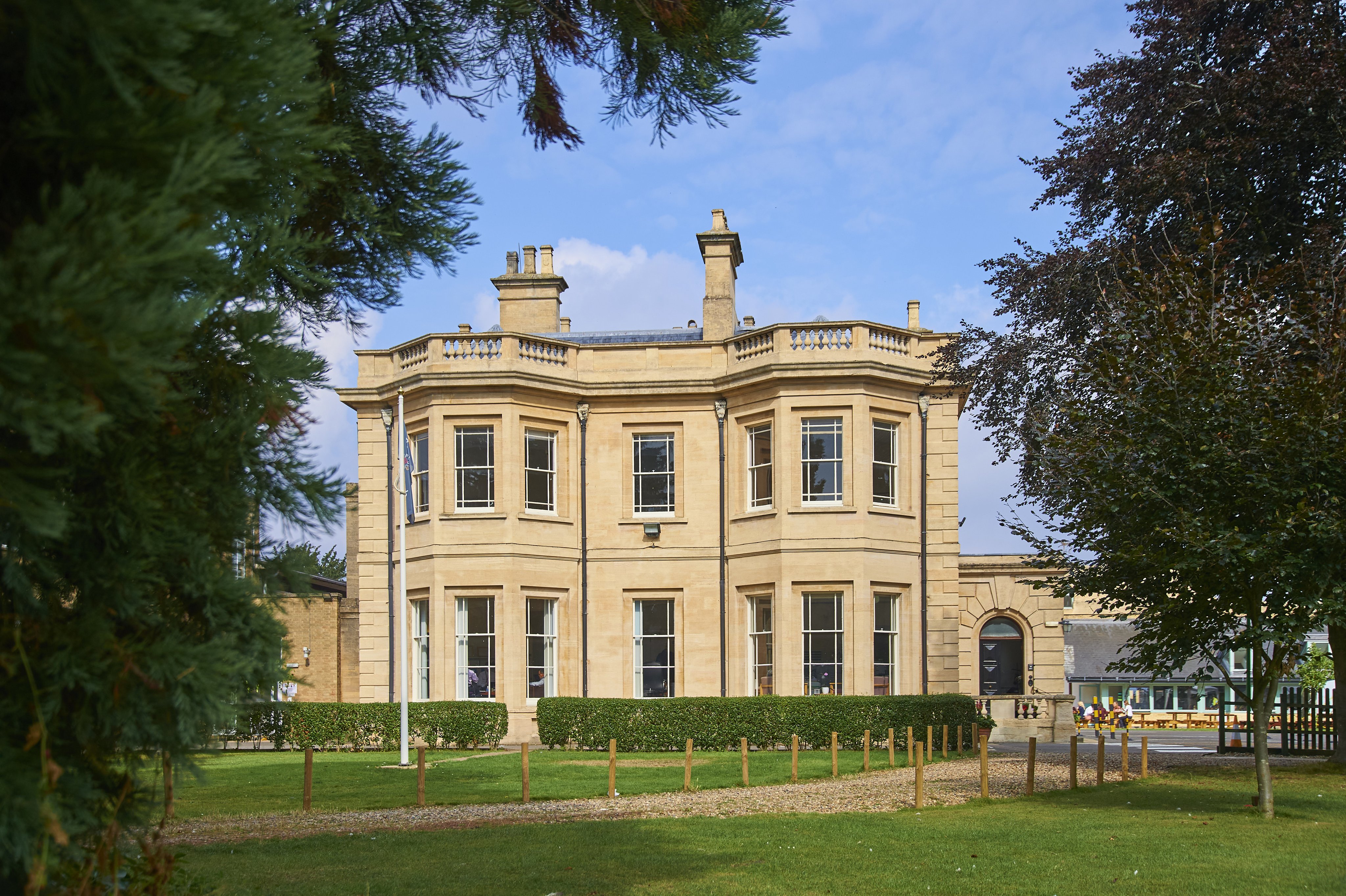 Alumni Christmas In The Mansion 2022 The Peterborough School (@Peterboroughsch) / Twitter