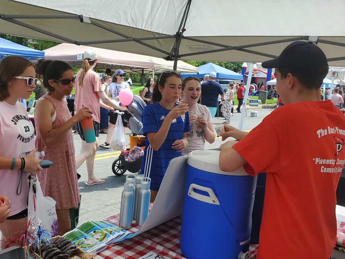 Nokesville Day was a huge success! We had a Bake Sale fundraiser, &amp; we worked with <a href="/KPWB_org/">Keep Prince William Beautiful</a> and the @PWCSEnergyTeam on a #sustainability project to encourage the use of reuseable water bottles. So proud to be part of the community &amp; be working to make it better! #workingtogether