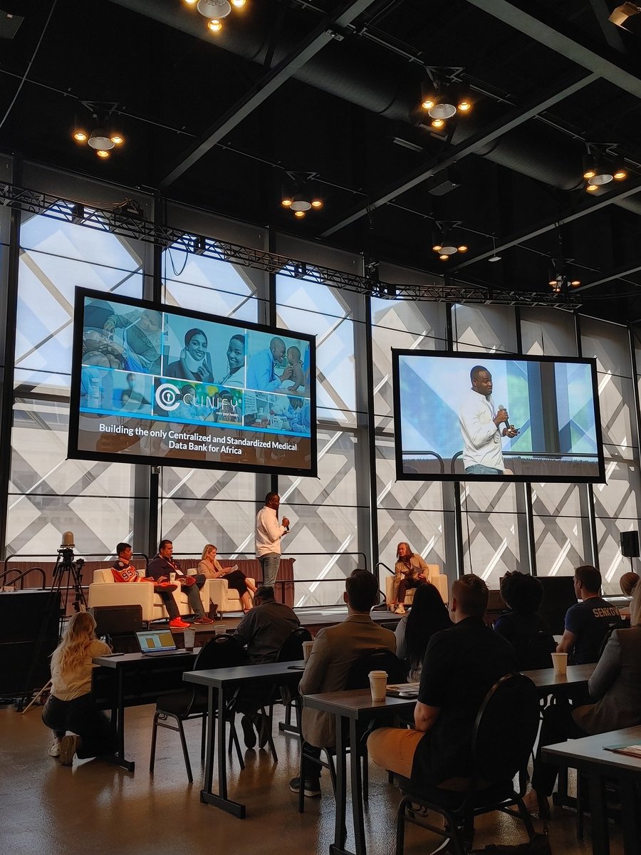 More pitches during the Game changing Health session! <a href="/INVENTUREScan/">Inventures Canada</a> #innovation