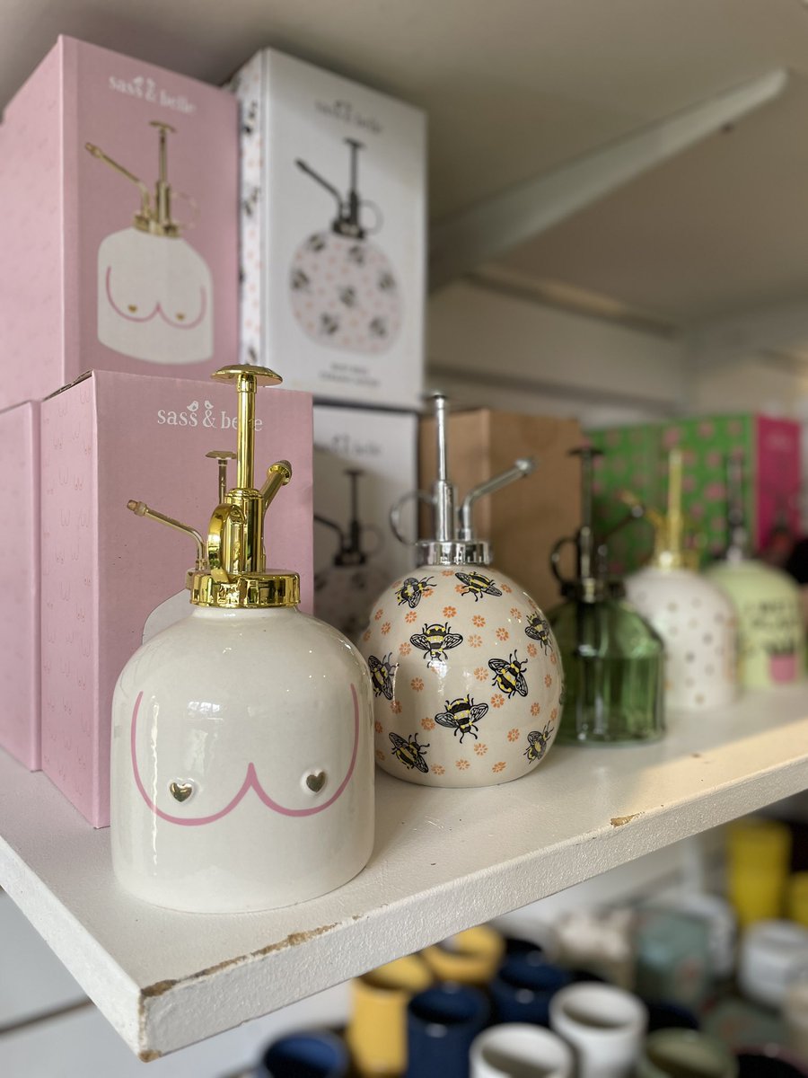 Blakemere Village tweet media