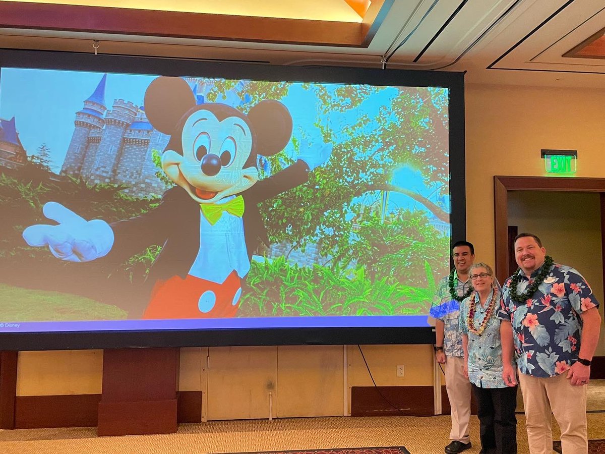 jjpball's tweet photo. After a 2 year hiatus, Disney Institute is back in Hawaii at @DisneyAulani! I have been honored since 2018 to be able to host @DisneyInstitute professional development courses. Yesterday marked my 1000th seat filled. I truly appreciate all who’ve attended over the years! #Dthink https://t.co/KBivKdyPaK