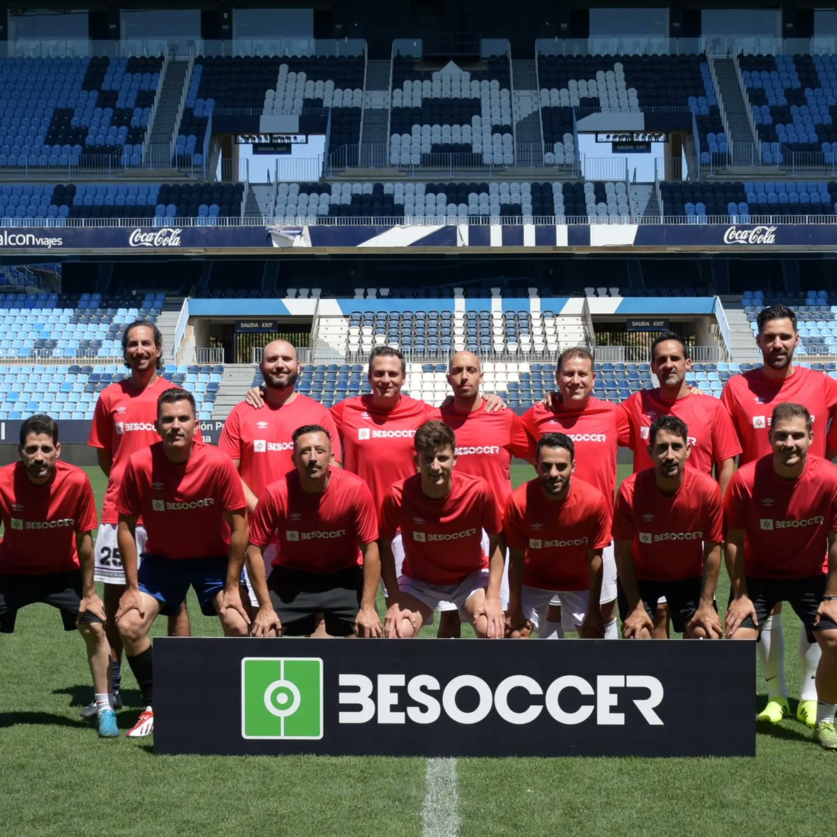 Un equipo.

 @BeSoccerPro