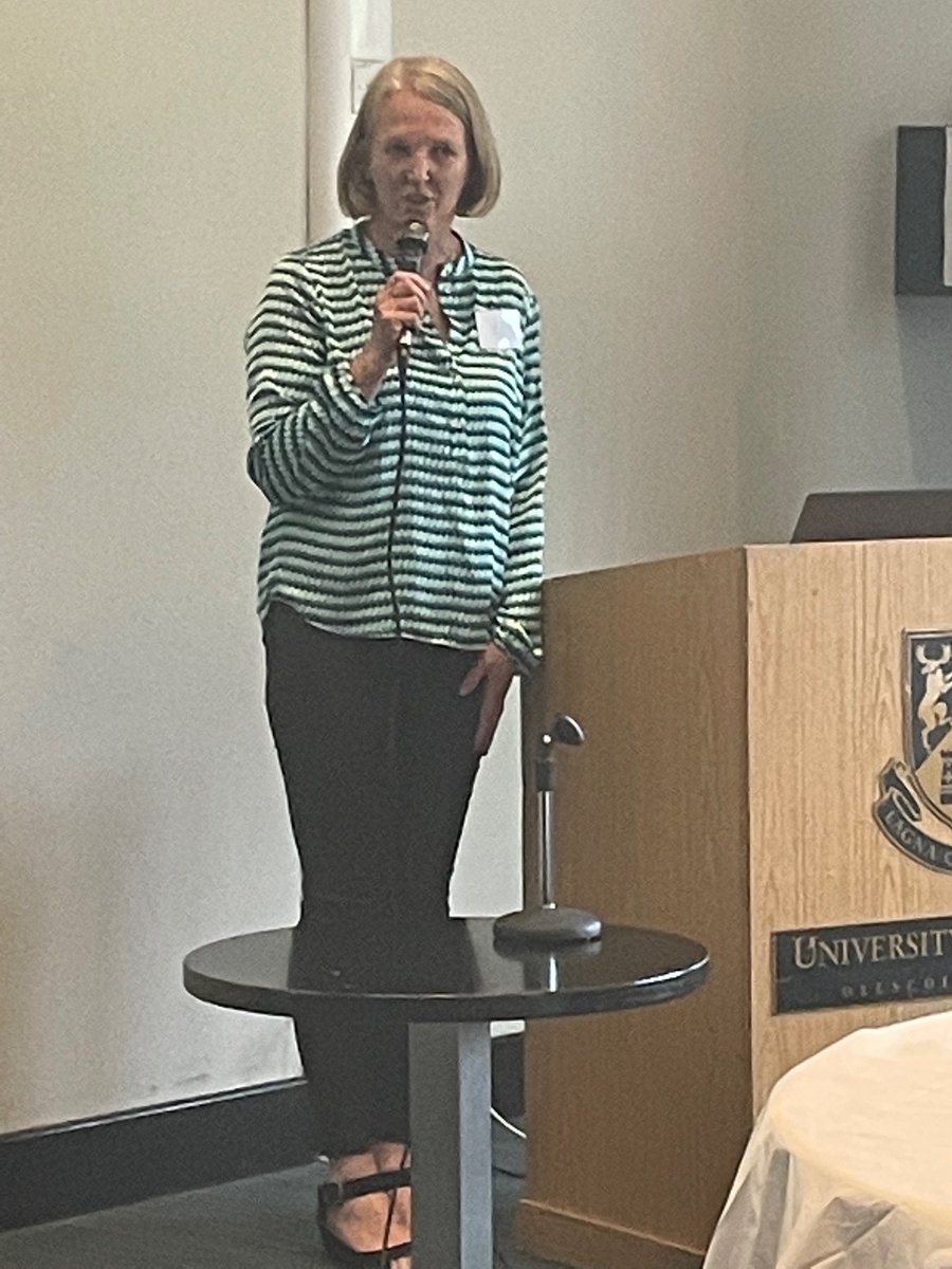 AlliedHealthUL's tweet photo. Eimer NiRiain welcomes all of our colleagues #SAHPraced #UL50 https://t.co/Isfvs3nU71