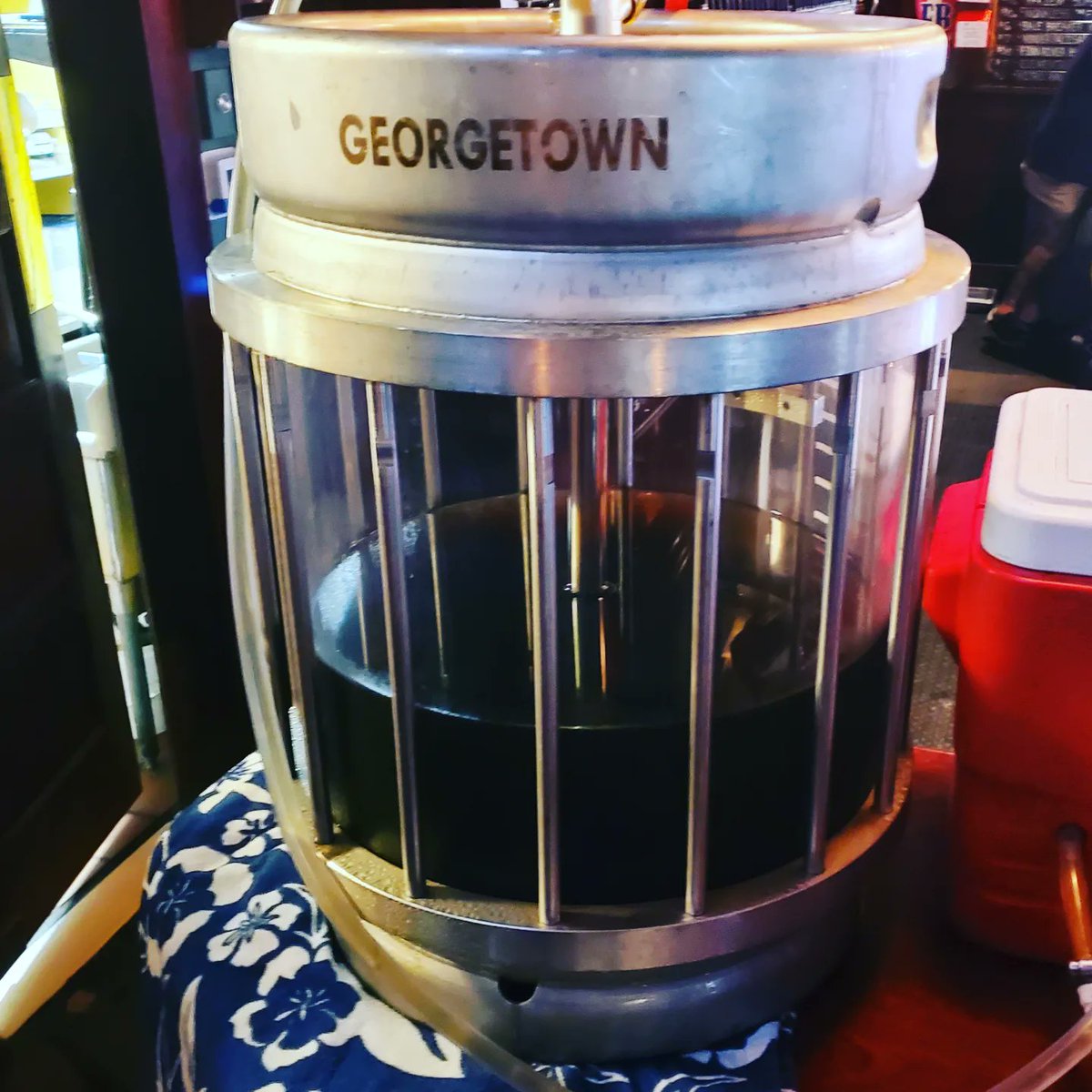 Parkway_Tavern's tweet photo. Big love and thank yous to everyone who came out for our Bob’s Beer Night with @GeorgetownBeer! Together, we raised $2200 for @RMHCSeattle. We truly have the best customers ever. Nice work and see you next year! 🍻❤️
.
#BobsBeer #GeorgetownBrewing #RMHCSeattle #ParkwayTavern https://t.co/QTTCmbLQTA