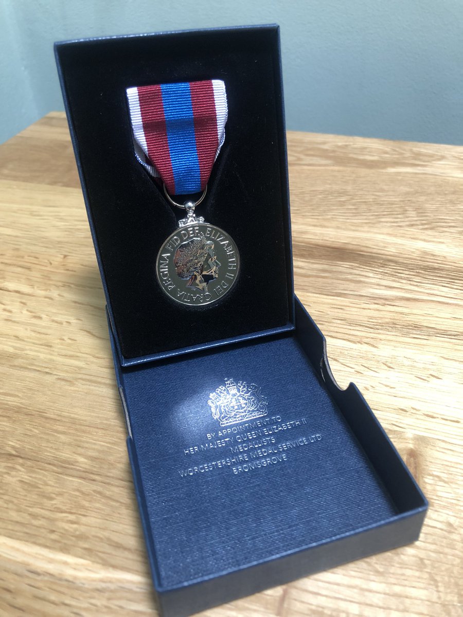 FAspinall's tweet photo. Happy Jubilee to the boss! 
#HM70 https://t.co/NNezPw5cDl