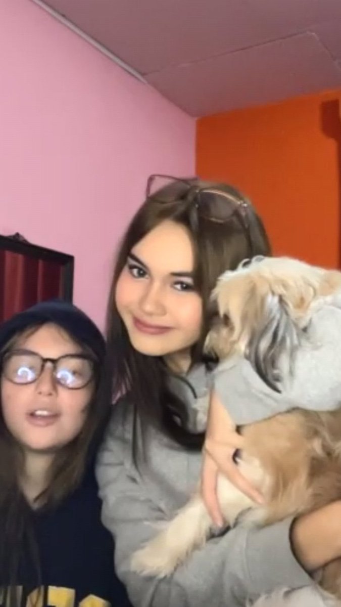 only4kaii's tweet photo. two pretty besties 🫶

#KaiEspenido | #StefDraper https://t.co/lhCQMi7ZLC