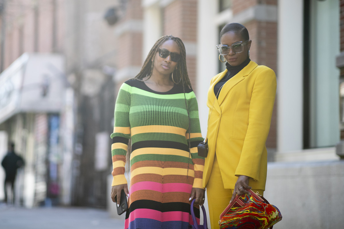 Don't Sleep on #NetaPorter's Summer #Sale: If you're still reeling from the Memorial Day Weekend sales that help usher in summer dressing — or if you completely missed them — you might want to brace yourself, because one of the best discount events in… fashionista.com/2022/06/net-a-…