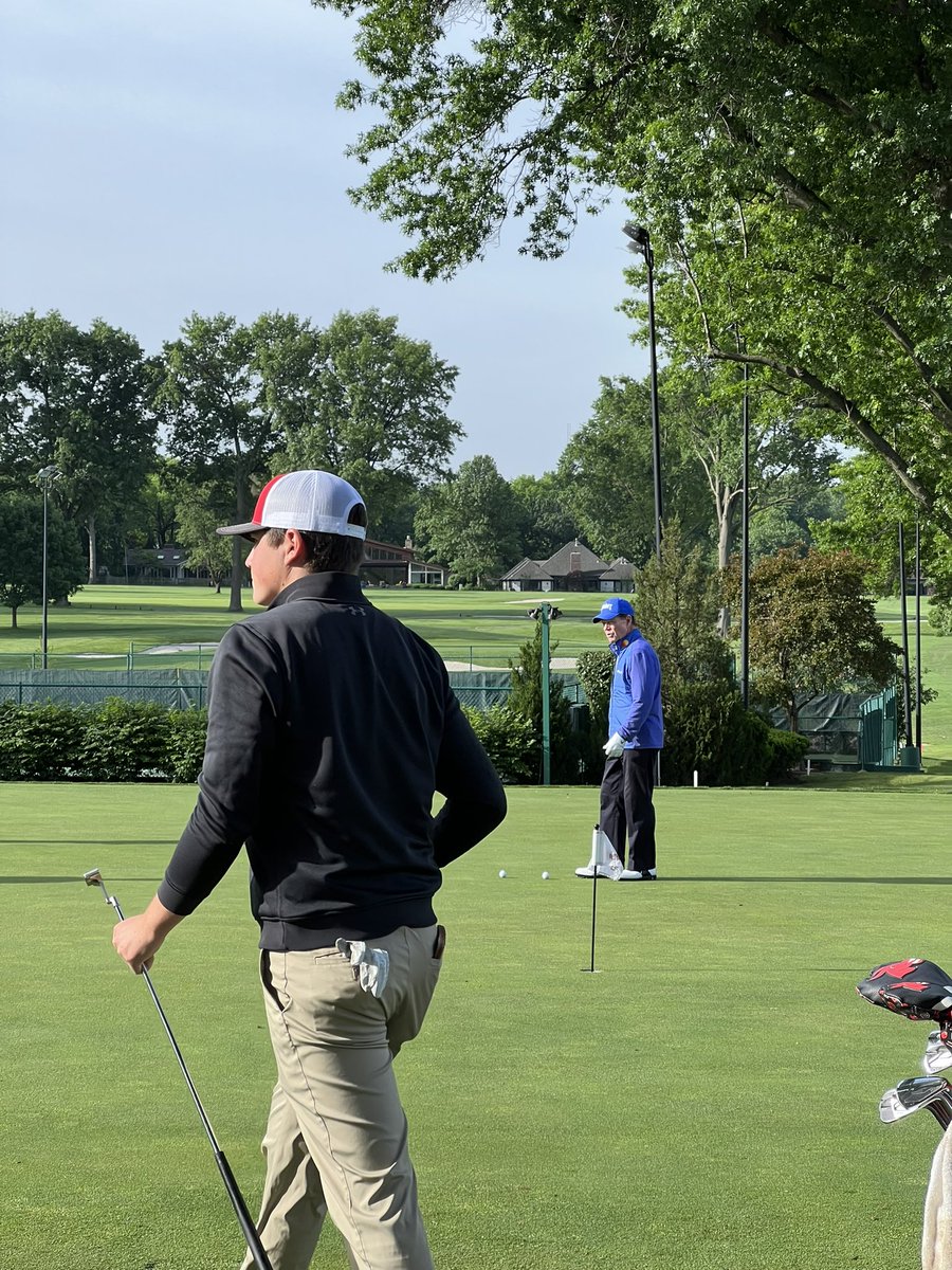 <a href="/calvindillon10/">Calvin Dillon</a> was Tom Watson’s caddie last year. This year he finds himself competing against him.