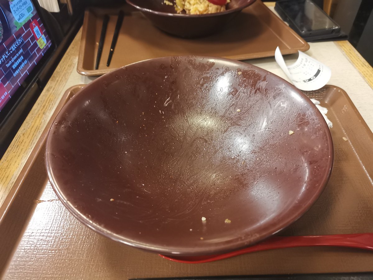 sachito2121's tweet photo. 一年分の牛丼食べたわ https://t.co/Fz9HaQXJn1