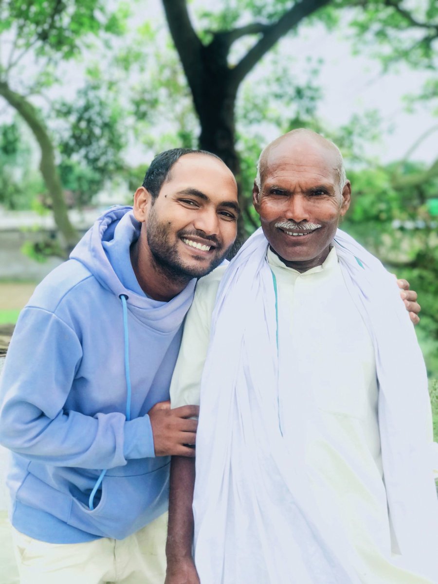 ramjiram2001's tweet photo. बुवा म अन्ततः  MBBS पास भये ! 
आज सम्मको परिक्षा यात्रामा प्रत्यक्ष अप्रत्यक्ष रुपमा साथ दिनुहुने महानुभावहरु प्रति हार्दिक हार्दिक-आभार प्रकट गर्दछु ! 
परिक्षाहरु सकिएको छैन भने म विश्वस्त छु ! किनकि एउटा चिकित्सकको परिक्षा रोगहरु र रोगका कारणहरुले हर हमेशा लिरहको हुन्छ ! https://t.co/6clFIUzQmf