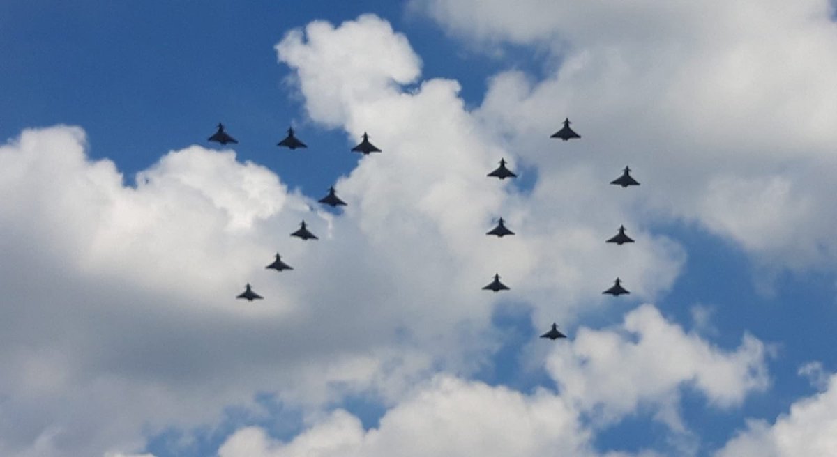 MrCracknell's tweet photo. The RAF with a nice reminder of how many points Arsenal would have needed to finish in a #ChampionsLeague spot

#COYS https://t.co/nL6YQkA5AK
