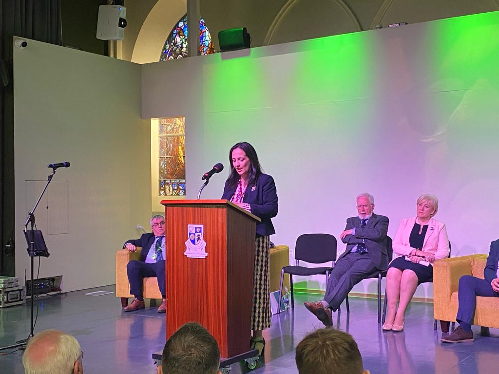 cathmartingreen's tweet photo. The new €1.2m Patrick Kavanagh Visitor Experience opens today in Inniskeen🙌

This coincides with the launch of @Failte_Ireland's 5 year tourism development plan for #Monaghan creating new opportunities for both visitors and local businesses 

https://t.co/zh7g66YQdf https://t.co/dk7gnFSovZ