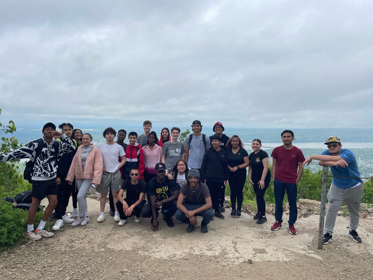Recently Juniors and Seniors alike at NFA P-TECH had gone on a trip the the beautiful Mount Beacon. Here they were able to get outside and experience the environment around them. This was a time for bonding, bonding with peers and bonding with teachers. Everyone had a great time!