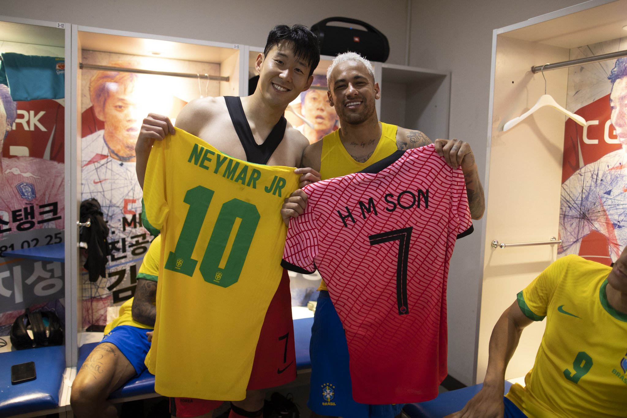 Doentes por Futebol - Achou que a SeleTite ia perder, amigo? Achou errado.  🇧🇷 📸 @lucasfigfoto, @cbf_futebol