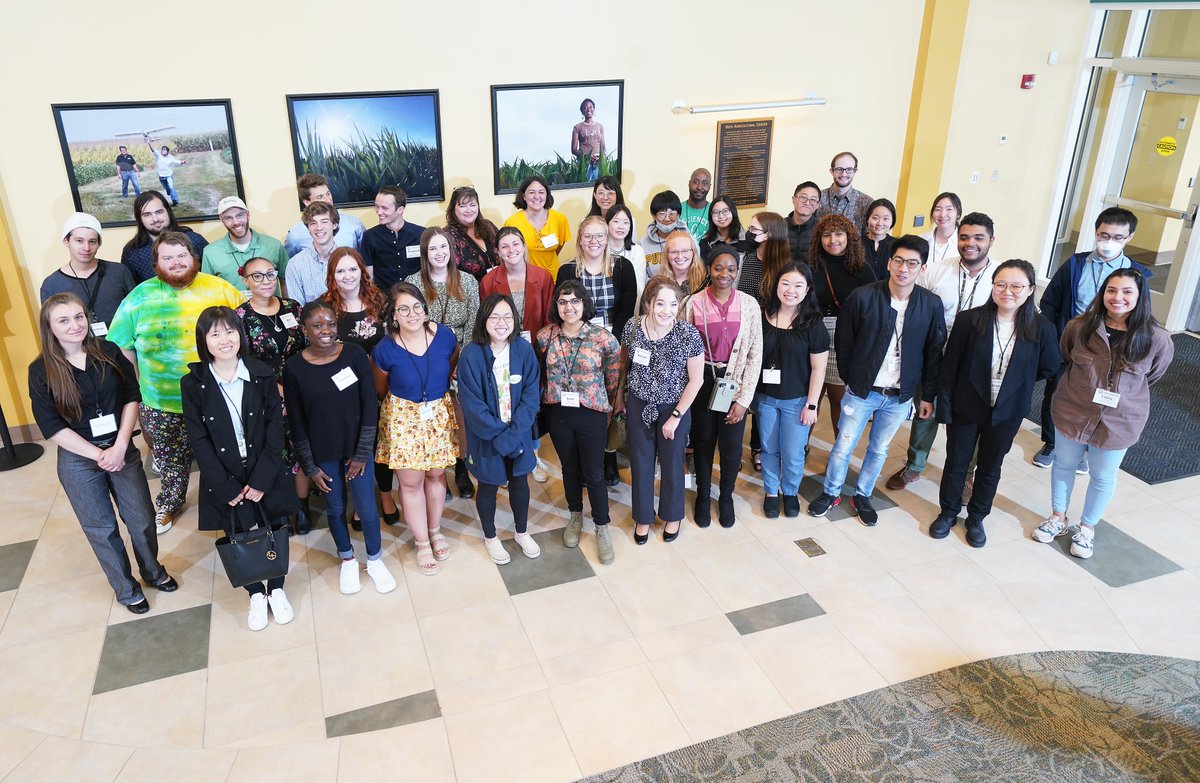 PurdueCPB's tweet photo. Our Purdue Center for Plant Biology graduate students, who ... let's be honest ... do a lot of the work that make us successful! @CPB_Trainees https://t.co/qvhFkBsAbK