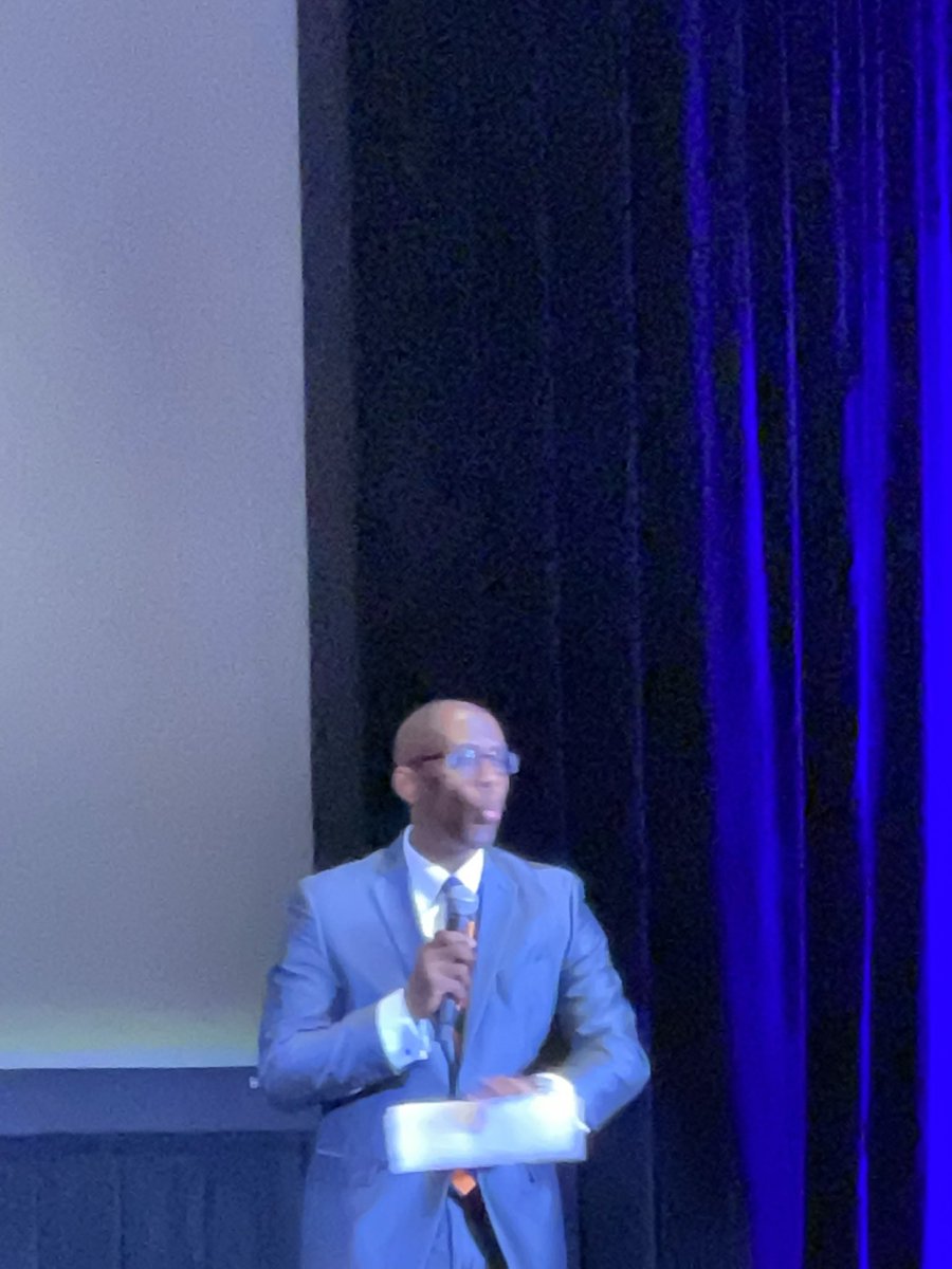 profandygold's tweet photo. At the @jimmoraninst Small Business Leadership Conference listening to, and learning from @ramonray talk about the importance of making connections in the digital world! @InLabatHCC #StriveForVets rock star Raphaelita Justice from @MusePianoAcad taking action & connecting https://t.co/FbSqkG37tK