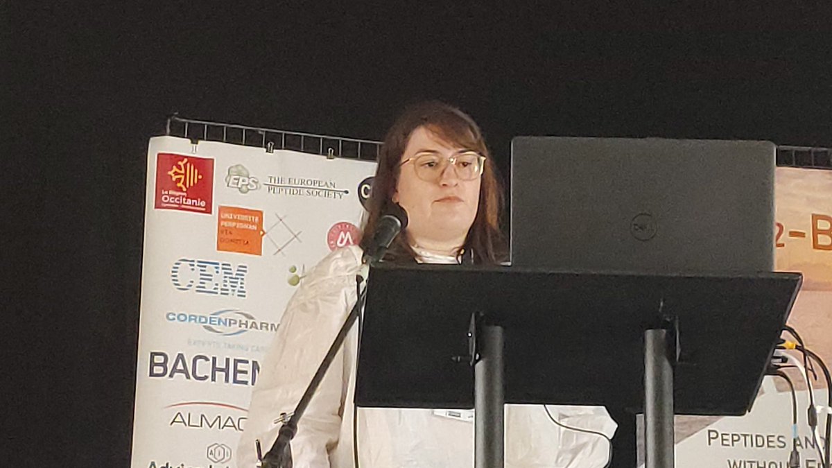 Frederic Bihel (@bihelfrederic) on Twitter photo Gabrielle Bruschera (Bordeaux) is talking about Dynamic hybridization of quinoline oligoamides. GFPP22 BPGM5. <a href="/GFPP_news/">GFPPnews - The French Peptide Society</a> <a href="/iecb_bordeaux/">Institut Européen de Chimie et Biologie</a> Gabrielle Bruschera (Bordeaux) is talking about Dynamic hybridization of quinoline oligoamides. GFPP22 BPGM5. <a href="/GFPP_news/">GFPPnews - The French Peptide Society</a> <a href="/iecb_bordeaux/">Institut Européen de Chimie et Biologie</a>