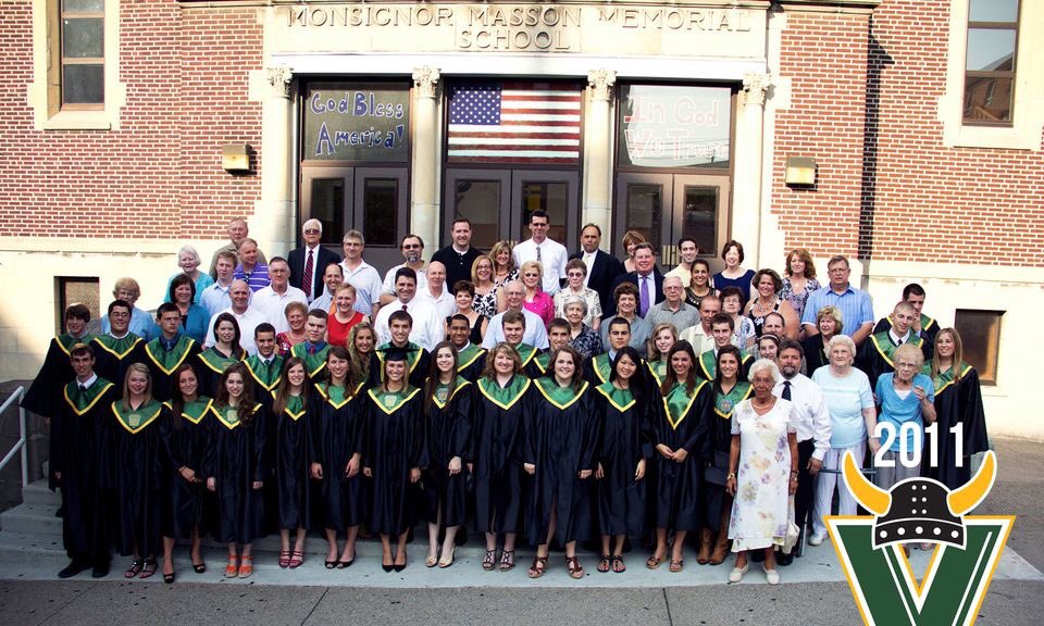 ACCHSVikings's tweet image. #ACCHSseniors ACCHS invites all 2022 graduates with their grandparents, parents or siblings who are ACCHS Alumni to be a part of our annual VIKING LEGACY PHOTO taken before graduation on Friday, June 3, 6pm on Masson steps. Please gather early! #FaithTraditionExcellence 💛💚🤘📸