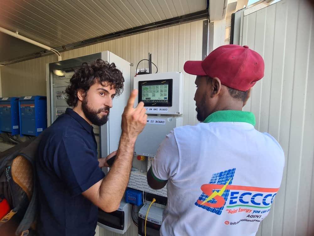 SECCCO_Somalia's tweet photo. Distributed Renewable Energy(DRE) solutions are the least-cost way to provide power. Talk to @SECCCO_Somalia we ensure local businesses &amp; communities are engaged in our design to offer fully localized approach including our #REAP #PAYGoModel of financing to ensure sustainability https://t.co/iX4UrMlw4H