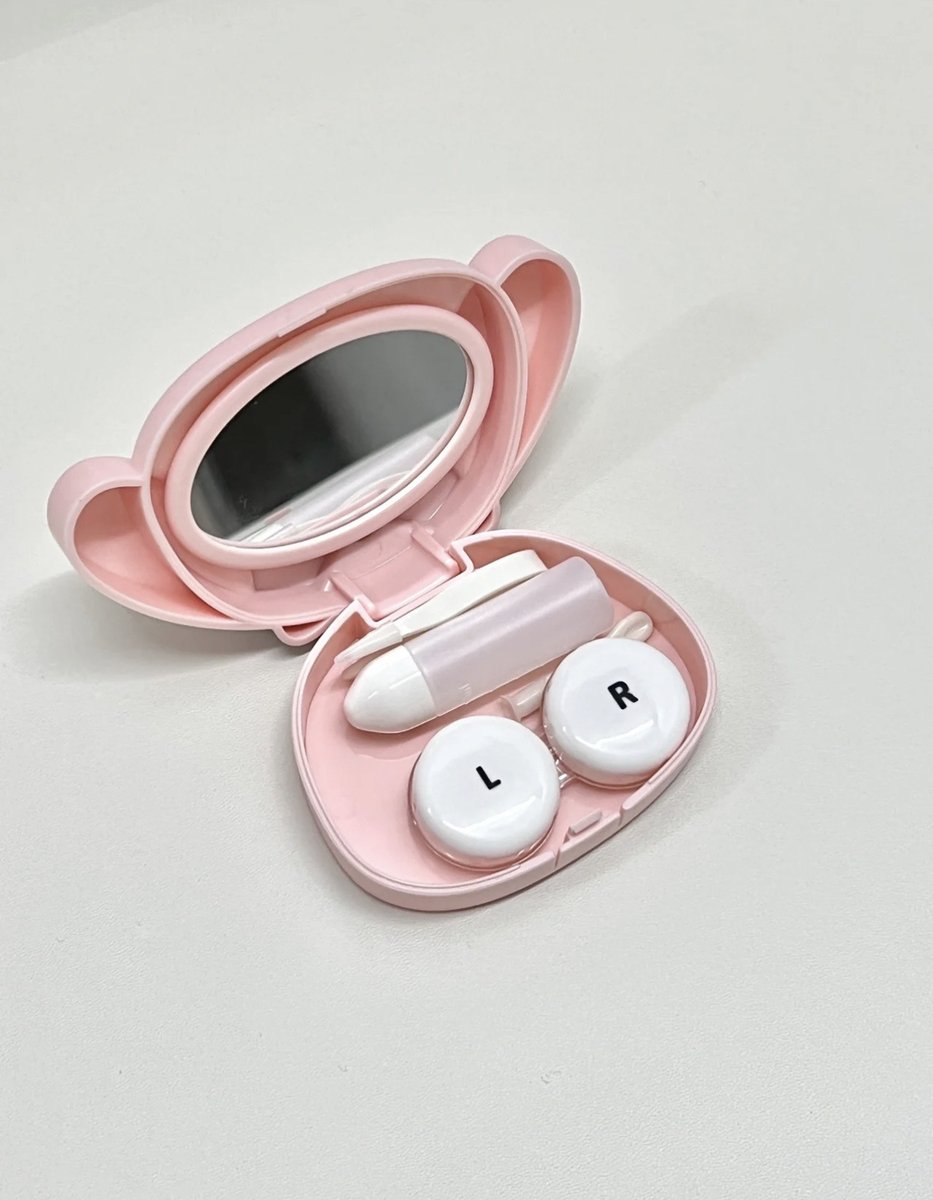 okiomy's tweet image. my melo contact lenses case