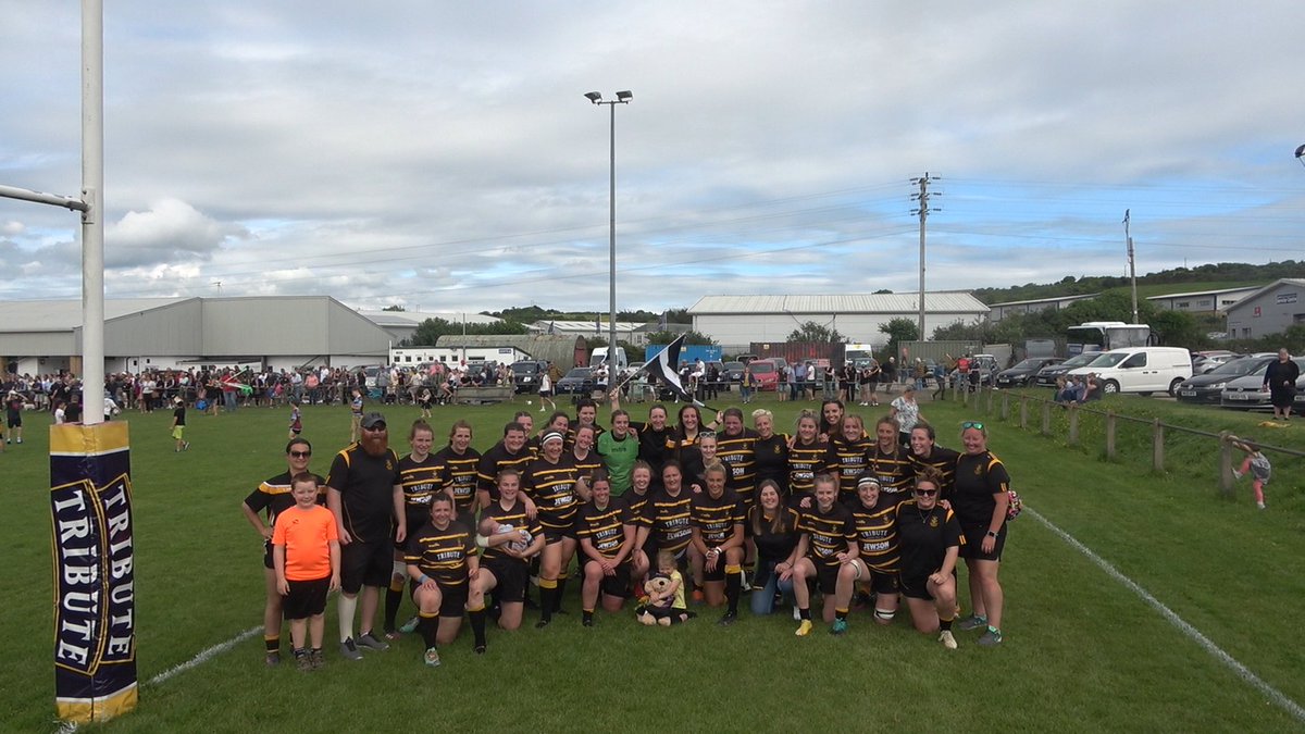 Trelawny's Army 〓〓 (@trelawnysarmy) on Twitter photo We wish both our sides the very best of luck for Saturday, whatever happens we are very proud of you all #BillBeaumontDiv1 #GillBurnsDiv3 We wish both our sides the very best of luck for Saturday, whatever happens we are very proud of you all #BillBeaumontDiv1 #GillBurnsDiv3