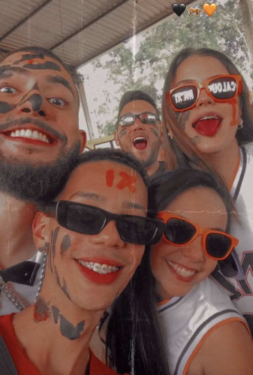 psps_lan's tweet photo. tbt com a melhor recepção de calouros 🧡🖤🐅 #TBTXI #PREECO
@xidesetembro https://t.co/KSzWmr6ul1