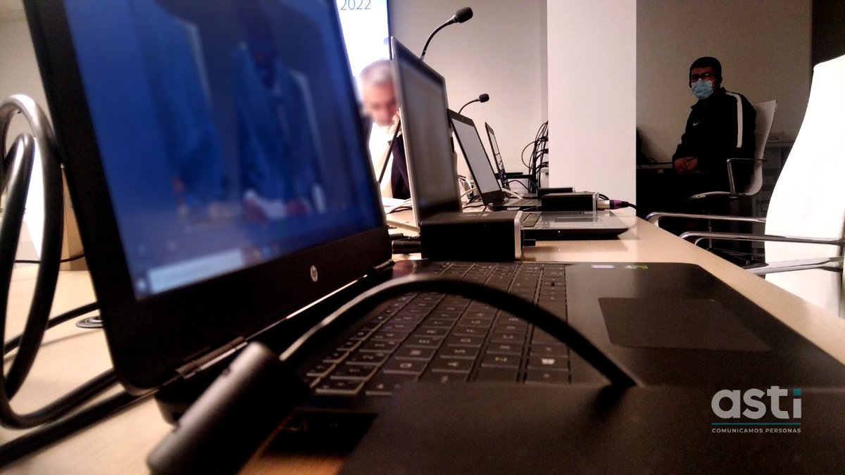 astisl's tweet photo. Las ruedas de prensa son el día a día de los eventos híbridos de #InterpretaciónSimultánea. En este caso fue un acto corto y sencillo:
✅ EN-ES
✅ Sistema #integrus en sala
✅ Emisión del acto e interpretación a Zoom
#astisl, comunicamos personas
#1nt #r1nt #rsizoom https://t.co/q32O3r8xUx