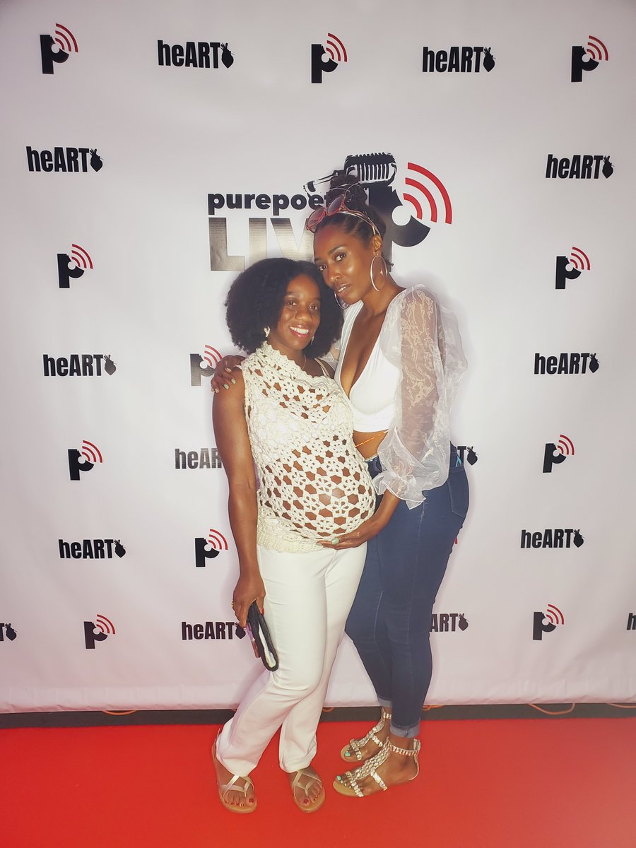 We make beautiful music and pics 2gether 
#BabyMama #mosaicmultiverse #hiphop #poetry #affirmations linktr.ee/Glo_Shines