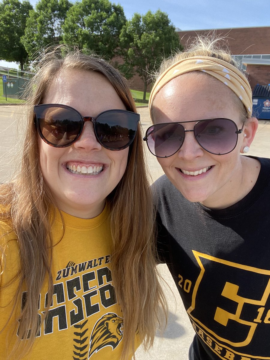 Ms. Leitman tweet media