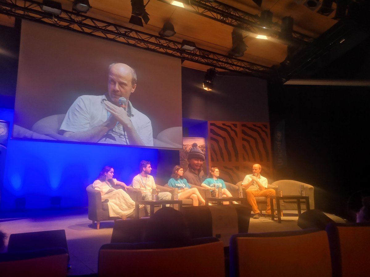 #Etsinous creions des villes ou les reves des enfants seraient des projets pas encore realises ? #VAE2022 <a href="/UNICEF_france/">UNICEF France</a> <a href="/FrancoisTaddei/">François Taddei</a> <a href="/lpiparis_/">Learning Planet Institute</a>