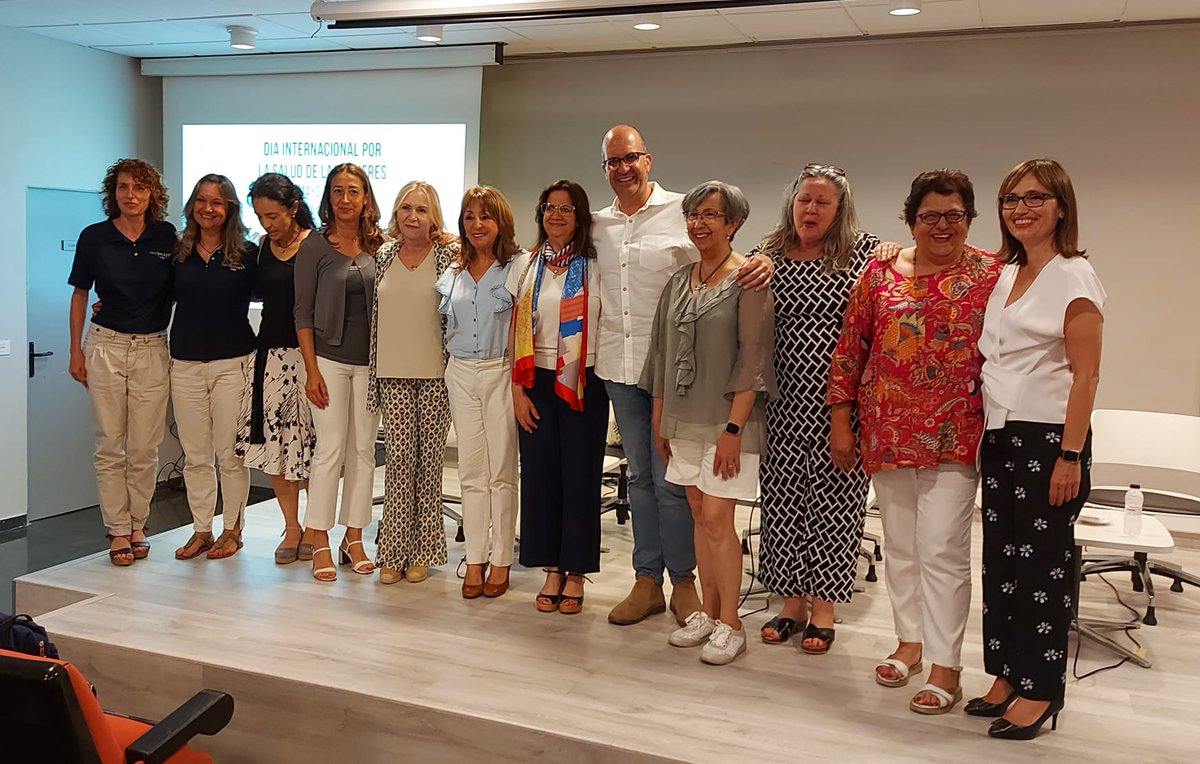 Ayer, en el Día internacional de la salud de la mujer estuve en la Casa de la mujer de #Zaragoza hablando de cáncer y deporte junto a <a href="/Olgampeccis/">Olga Martin Peccis</a> y compartiendo nuestro reto común <a href="/RetoPelayoVida/">Reto Pelayo Vida</a>, normalizando el cáncer