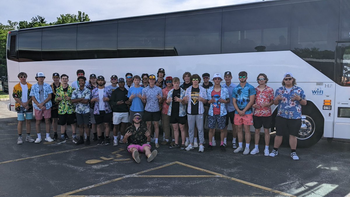 4️⃣Final Four State Bound
🚎The White Knight is loaded up 
📍Springfield, MO