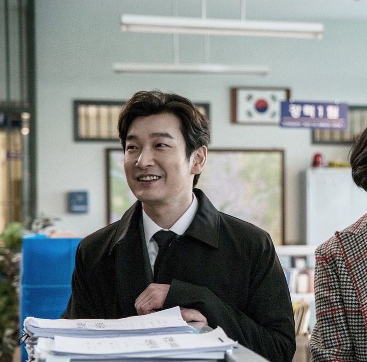 jiyayayayaa's tweet photo. Happy bday uri geomsanim
Hwang Si Mok 🥳🥳🥳
Please come back soon
Can't wait Stranger 3 !!!
#HAPPYSIMOKDAY https://t.co/f2FxqmEJ8D