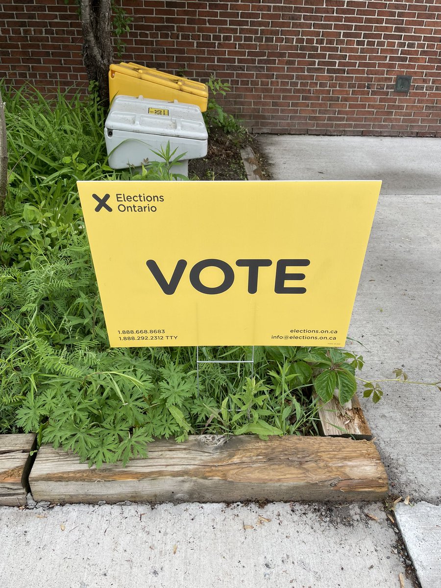 ✅ This morning, we did our civic duty! <a href="/ElectionsON/">Elections Ontario</a> you KNOCKED IT OUT OF THE PARK. Fast, convenient, and you’ve even brought in tech to speed the process up. #OntarioElection2022
