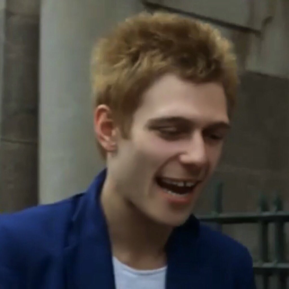 シムノン tweet media