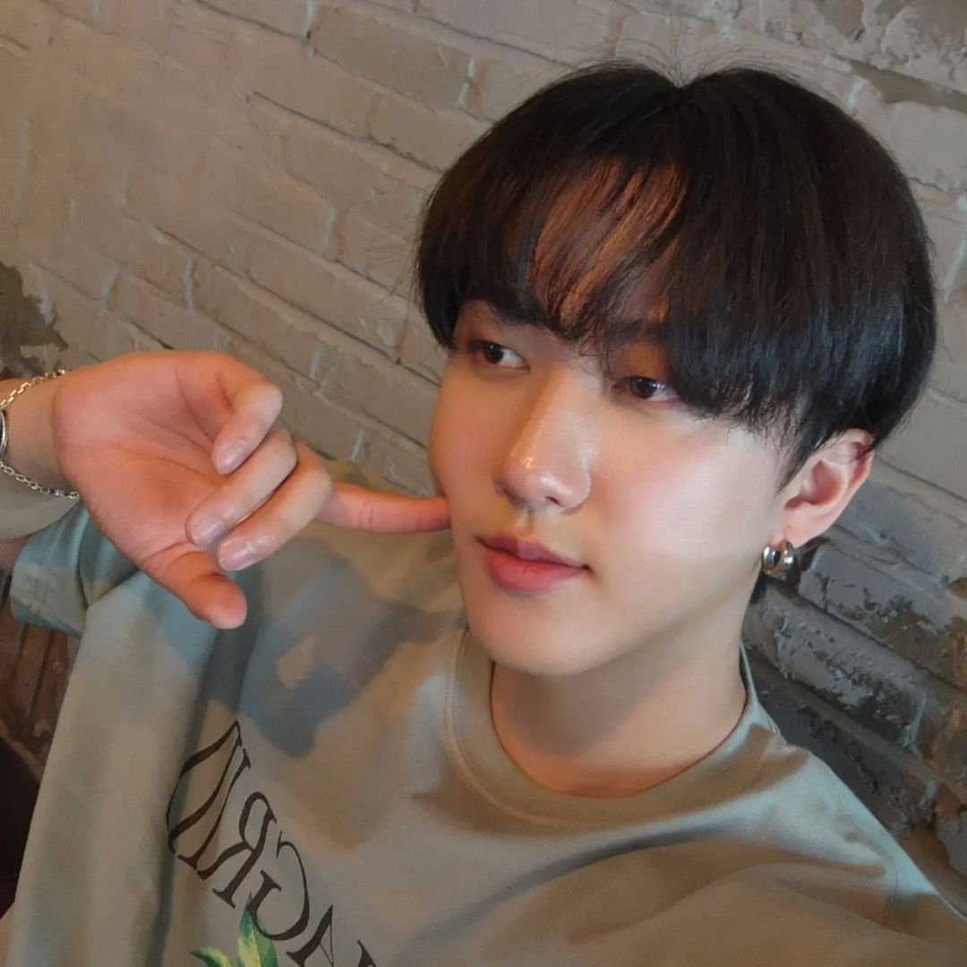 myeoncas's tweet photo. king of selfies changbin
#Changbin #창빈
#셀카천재_여기왔다 https://t.co/flb3gkmpvI