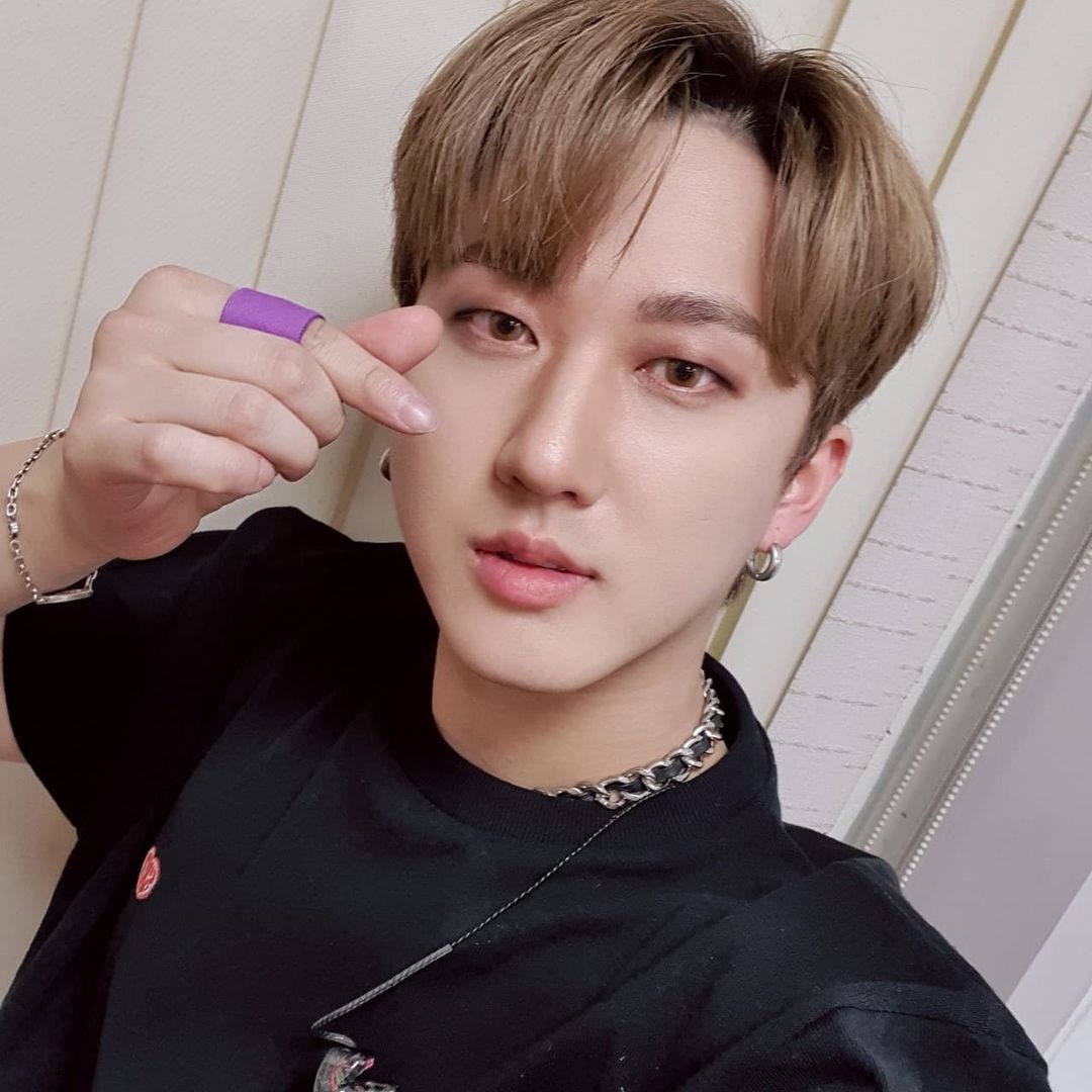 myeoncas's tweet photo. selfie genius changbin 🖤
#Changbin #창빈
#셀카천재_여기왔다 https://t.co/8z2N8wfaDj