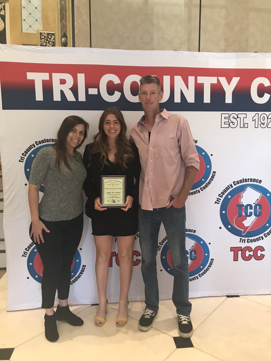 ohsRamSports's tweet photo. Congratulations to Kayla Van Elsland.  Tri-County Scholar Athlete Award Winner. https://t.co/wuf9iyaKcg