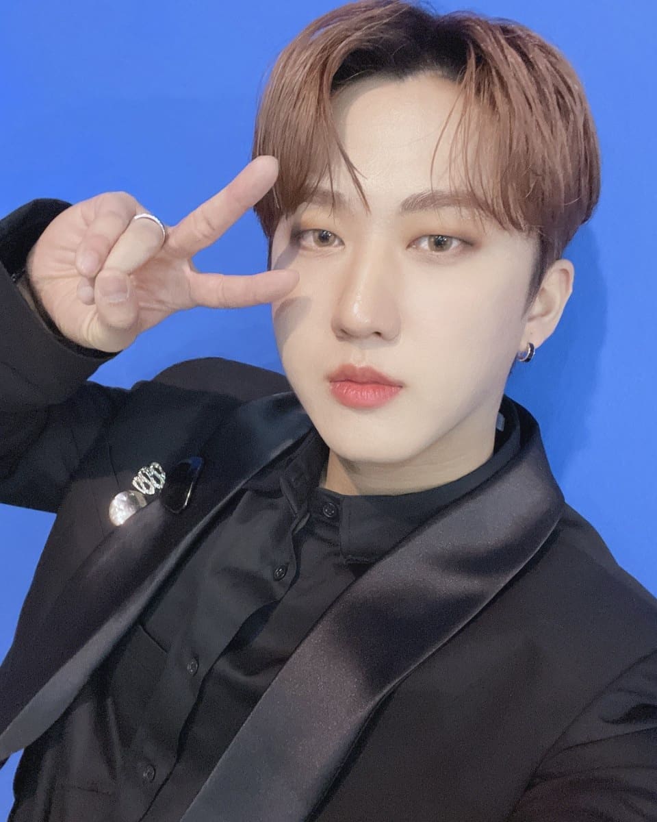 myeoncas's tweet photo. seo changbin is the king of selfies 💙
#Changbin #창빈
#셀카천재_여기왔다 https://t.co/ntzLxIFiQr