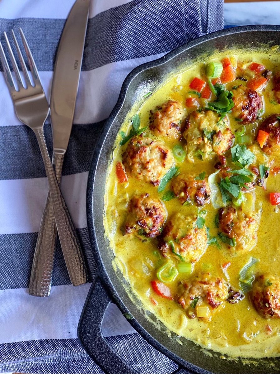 FoodSocial_io's tweet photo. We are so excited to now have @realfoodwithaltitude as a member of our ever growing FoodSocial family ❤️

Heres a sneak peak of what you can find on her profile:

1: Salmon Burgers with Lemon Dill Sauce
2: Summer Shrimp Piccata
3: Potachos
4: Curry Chicken Meatballs https://t.co/DVGmkCyffy