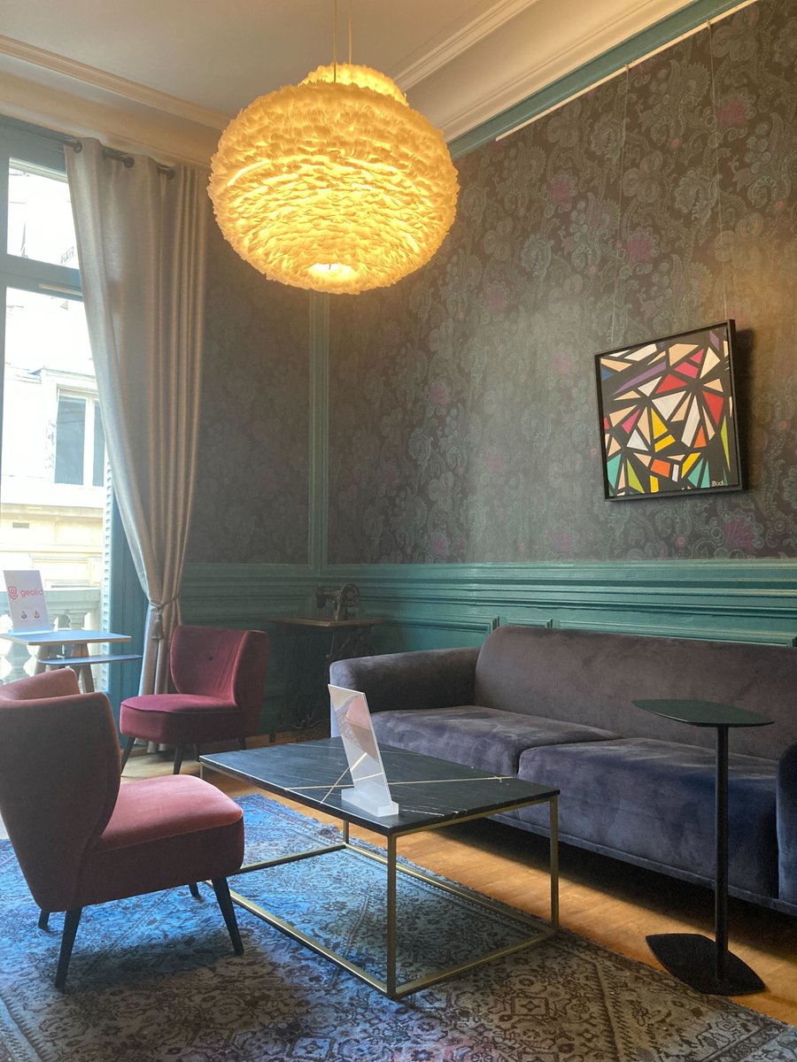 useradgents's tweet photo. [EVENT 🤝]
La 5ème édition du @RetcoParis est en cours 🎬

Nos expertes Clotilde Ravin et @djamain y sont en ce moment même !

Passez nous voir 👋

#event #retail https://t.co/uxI7jzsVRM