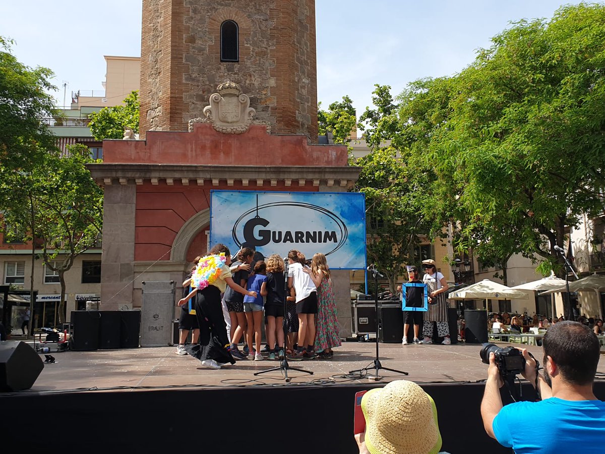 NouPatufet tweet media