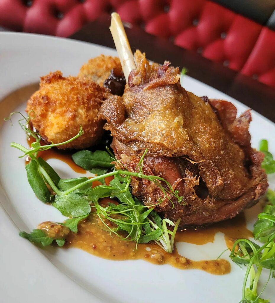 Make the most of the Bank Holiday Weekend at Quaywest...

Open from 12pm Daily with
30% Off All Food &amp; Drinks

Bookings available by clicking on the ResDiary Link below
ift.tt/JgZfCOa